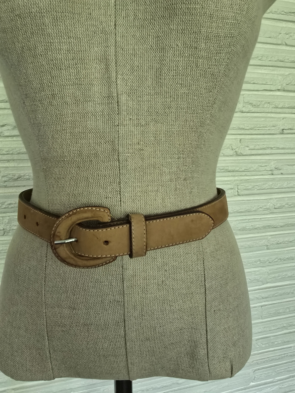 Next Women's Tan Leather Belt with Rounded Buckle